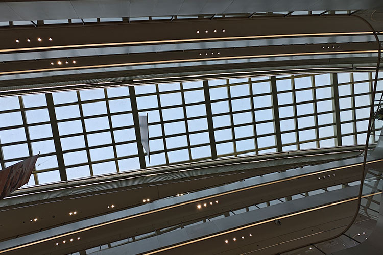 沈阳彩钢板安装服务指南：专业流程与注意事项